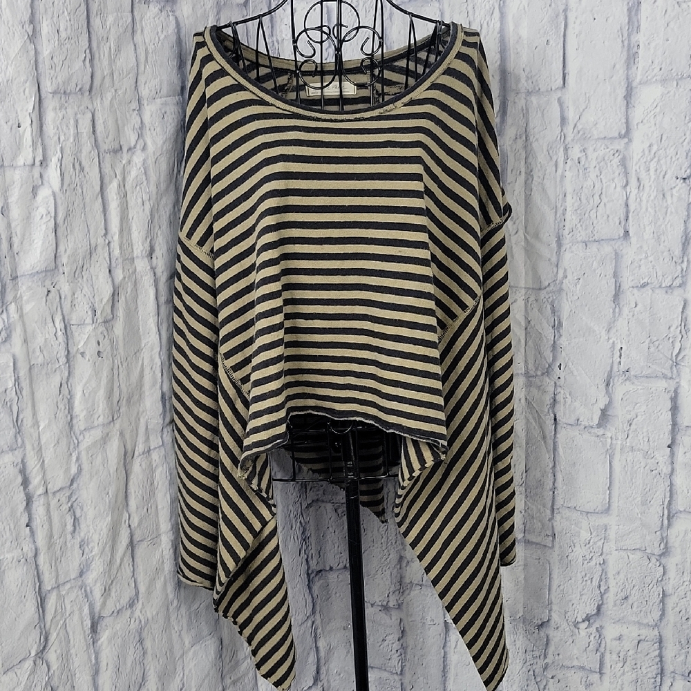 We The Free Black and Tan Striped Poncho Style Oversized Blouse Medium‎ Blouse